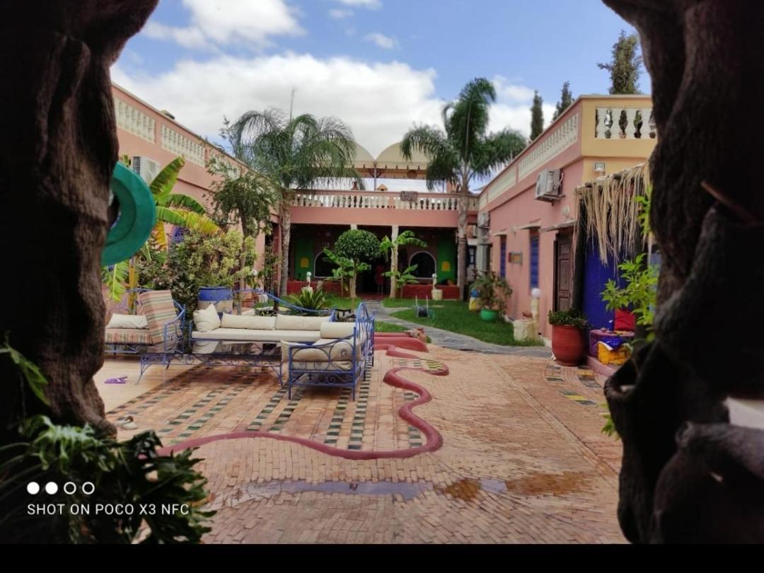 תהנאות Auberge Kasbah Darla מראה חיצוני תמונה
